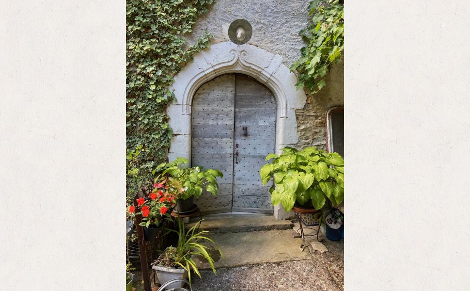 French property for sale - FCH1152